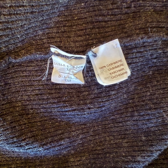 Brunello Cucinelli Dark Gray Cashmere Knit sweater Jacket. Size XS - Picture 7 of 7